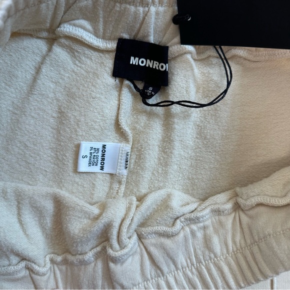 MONROW Fleece Sweatpants in Off White cream soft comfy wide leg lounge - Picture 5 of 6